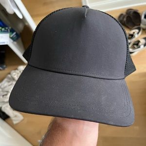 lululemon Commission hat